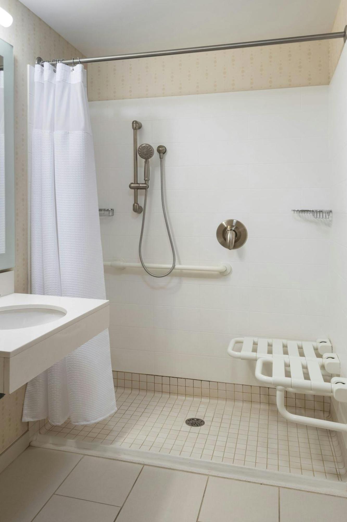 Springhill Suites By Marriott Syracuse Carrier Circle Восток Сиракьюс Экстерьер фото
